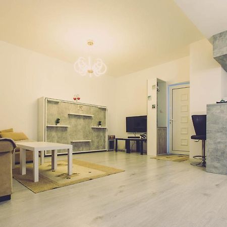 Hristovi Apartments Skopje Zewnętrze zdjęcie