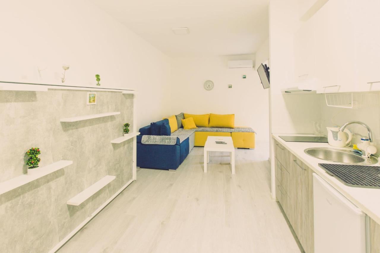 Hristovi Apartments Skopje Zewnętrze zdjęcie