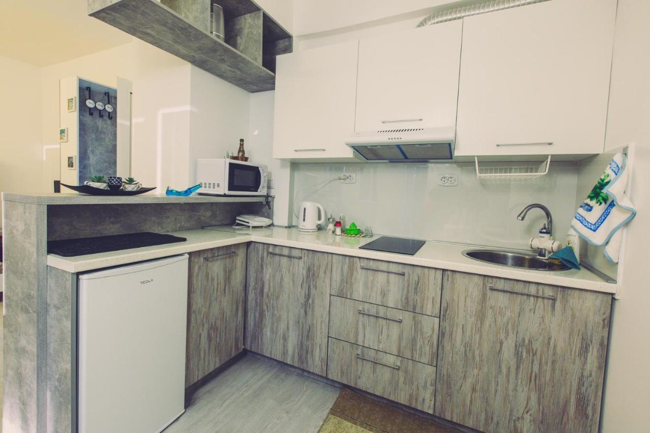 Hristovi Apartments Skopje Zewnętrze zdjęcie