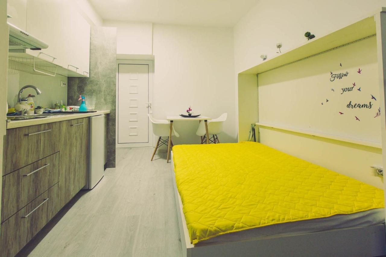 Hristovi Apartments Skopje Zewnętrze zdjęcie