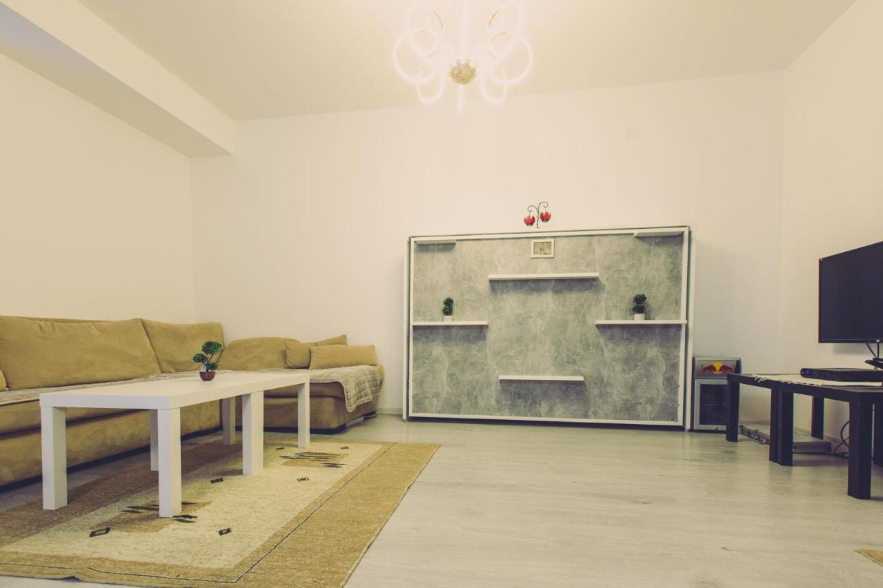Hristovi Apartments Skopje Zewnętrze zdjęcie